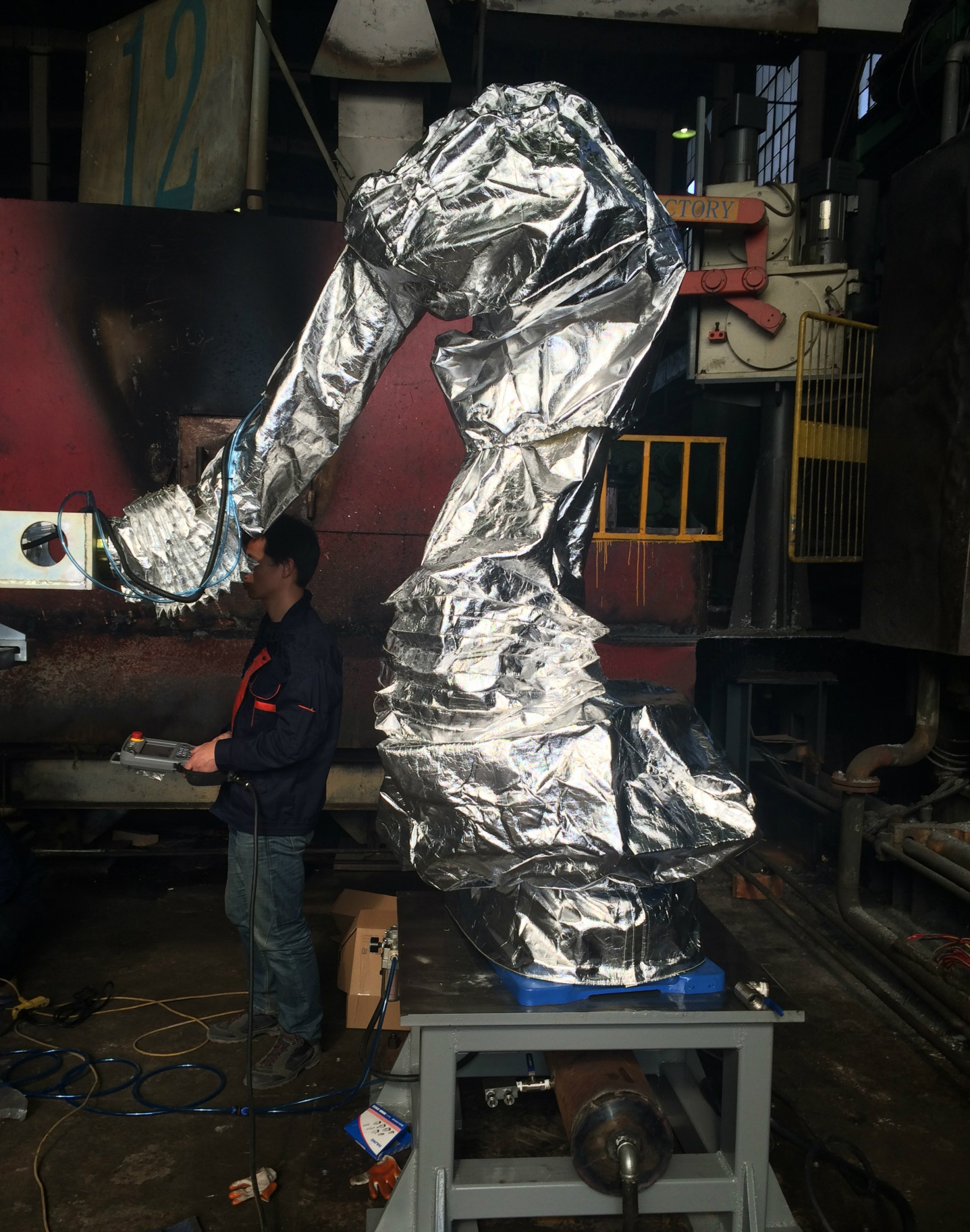 焊接機(jī)器人防護(hù)服